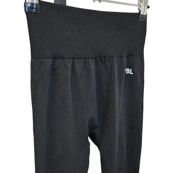 AYBL Womens Balance  Seamless High Rise Crop Active Leggings Black Size XS - Picture 8 of 9